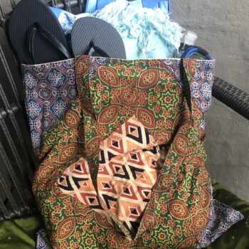 Fabric reusable shopping tote bag